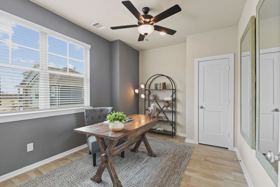 Representative furnished interior of a home built from the Fairview by Chesmar Homes in Sienna Courtyard, Missouri City (Image 8).