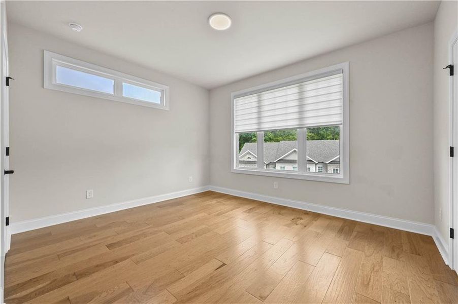 Spacious, unfurnished interior of a new home in , Johns Creek (Image 27).