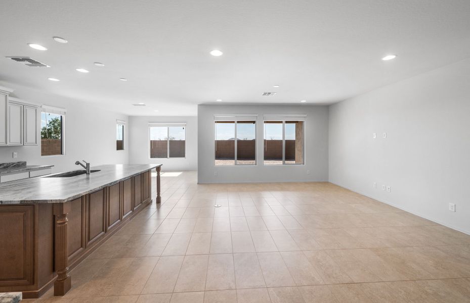 Spacious, unfurnished interior of a new home in Sun City Anthem at Merrill Ranch, Florence (Image 22). Spacious, unfurnished interior of a new home in Sun City Anthem at Merrill Ranch, Florence (Image 22).