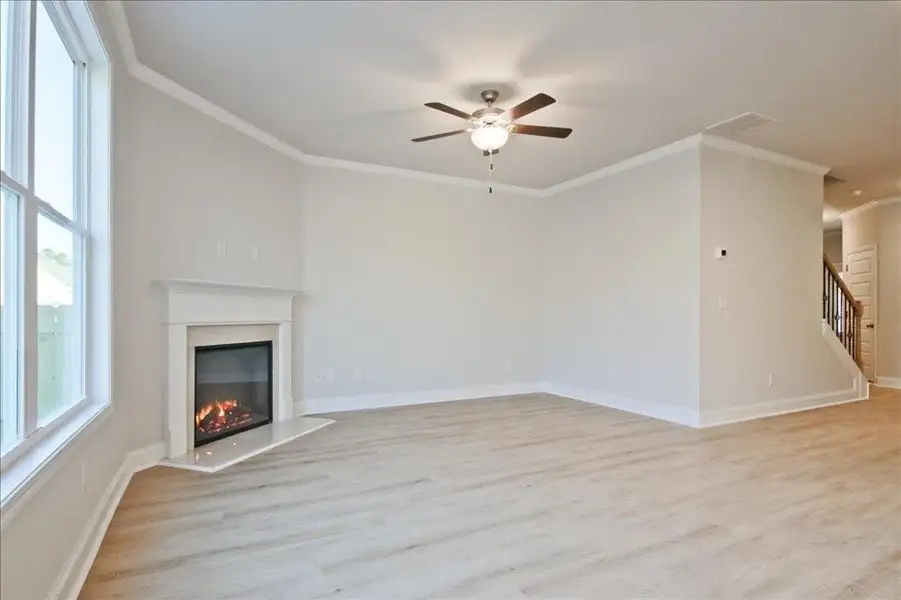 Spacious, unfurnished interior of a new home in Somerset at Riverbrook, Gainesville (Image 18).
