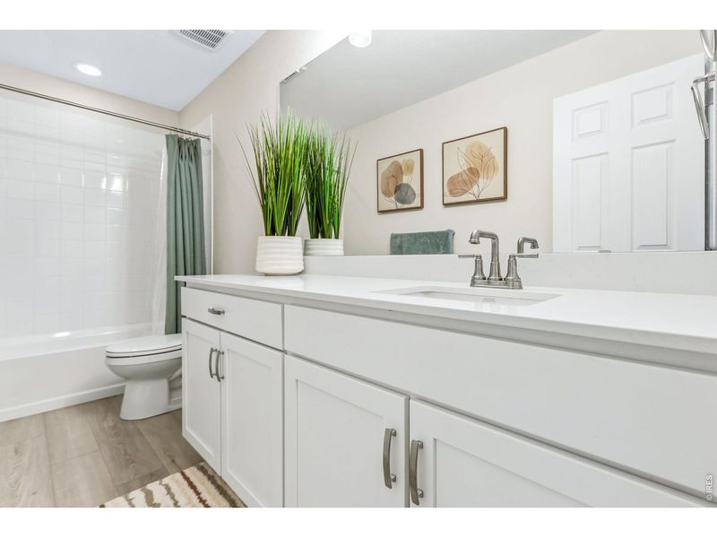 Image 33 of a home in Prairie Song.