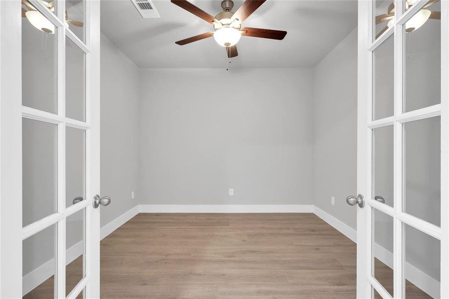 Spacious, unfurnished interior of a new home in Polo Ridge, Forney (Image 38).