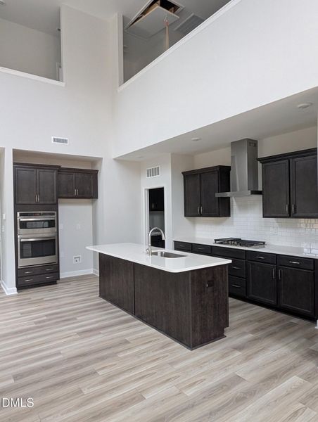 PXL_20250916_205037402.MP