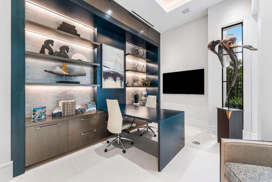 471_Royal_Palm_Way_35