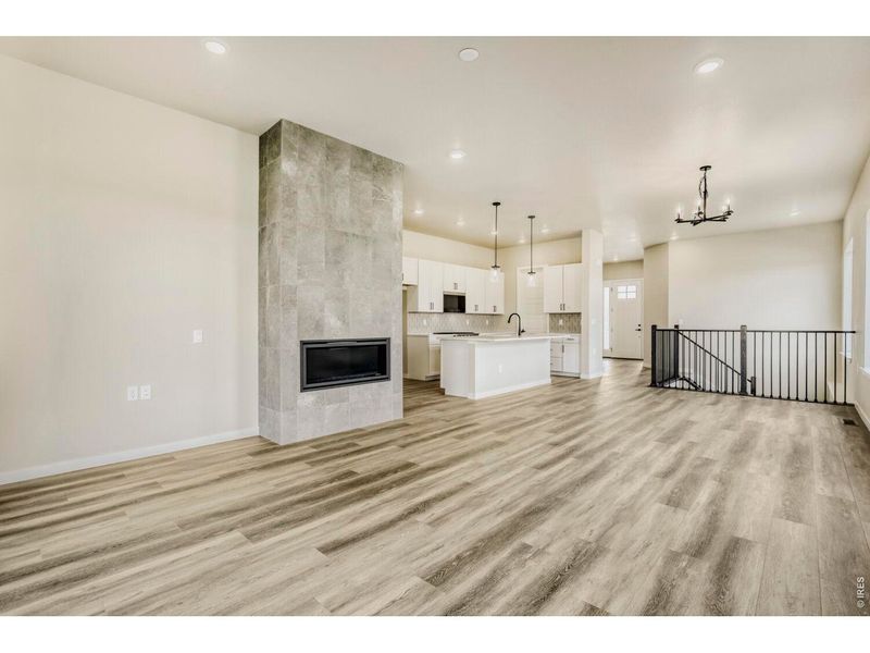 Spacious, unfurnished interior of a new home in , Fort Collins (Image 32).