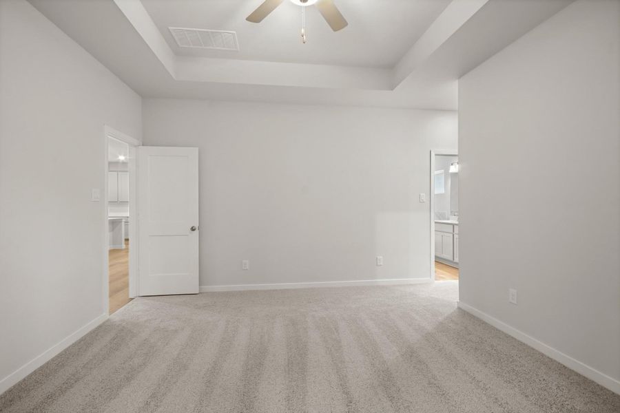 Spacious, unfurnished interior of a new home in The Woodlands Hills, Willis (Image 19). Spacious, unfurnished interior of a new home in The Woodlands Hills, Willis (Image 19).