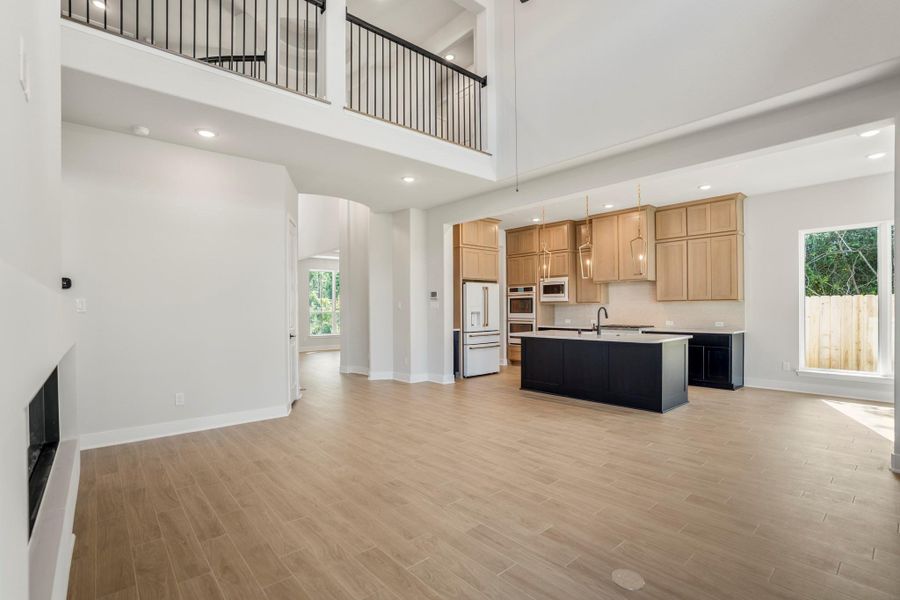 Furnished interior view inside a new home in ARTAVIA, Conroe (Image 6). Furnished interior view inside a new home in ARTAVIA, Conroe (Image 6).