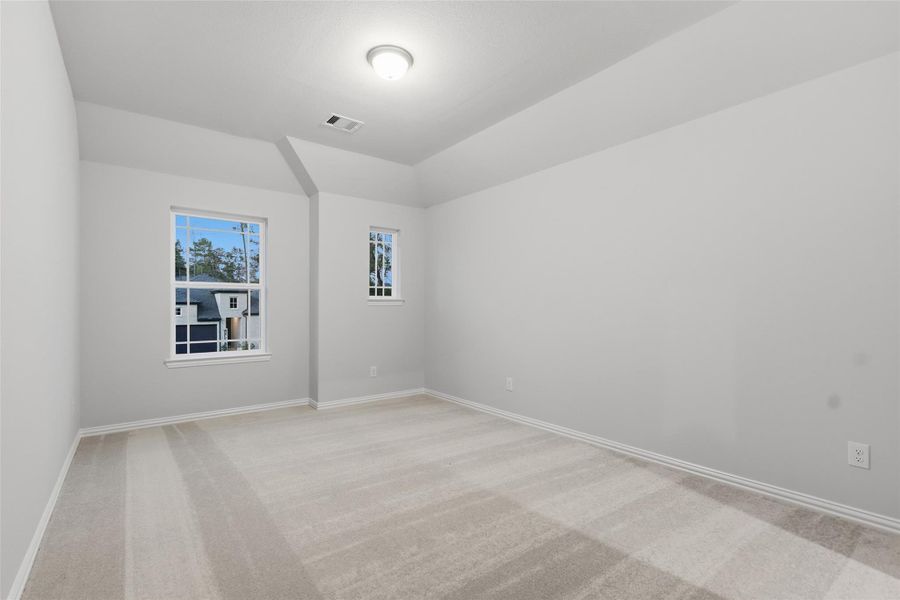 Spacious, unfurnished interior of a new home in The Woodlands Hills, Willis (Image 20). Spacious, unfurnished interior of a new home in The Woodlands Hills, Willis (Image 20).