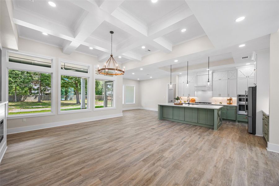This Open Plan is an Entertainer's Dream!