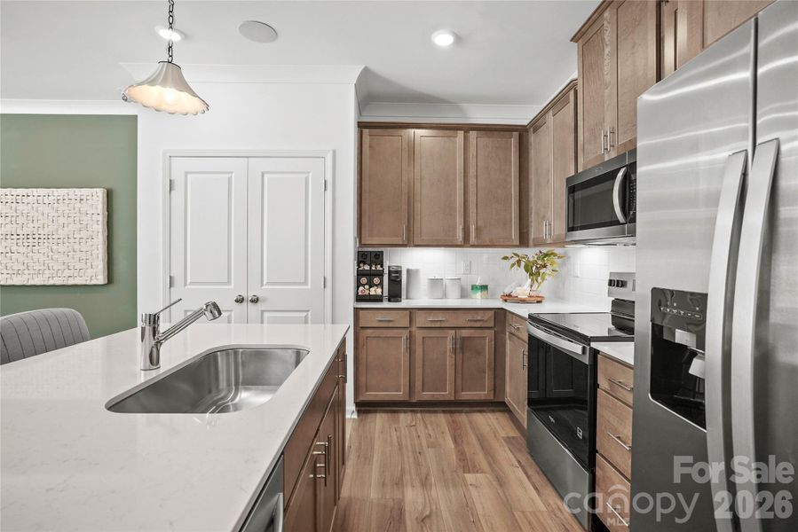 Model Photos - For Representation Purposes Only Model Photos - For Representation Purposes Only