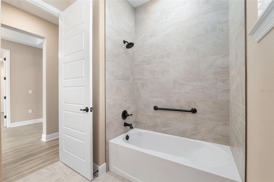 Furnished interior view inside a new home in , Ocala (Image 15).