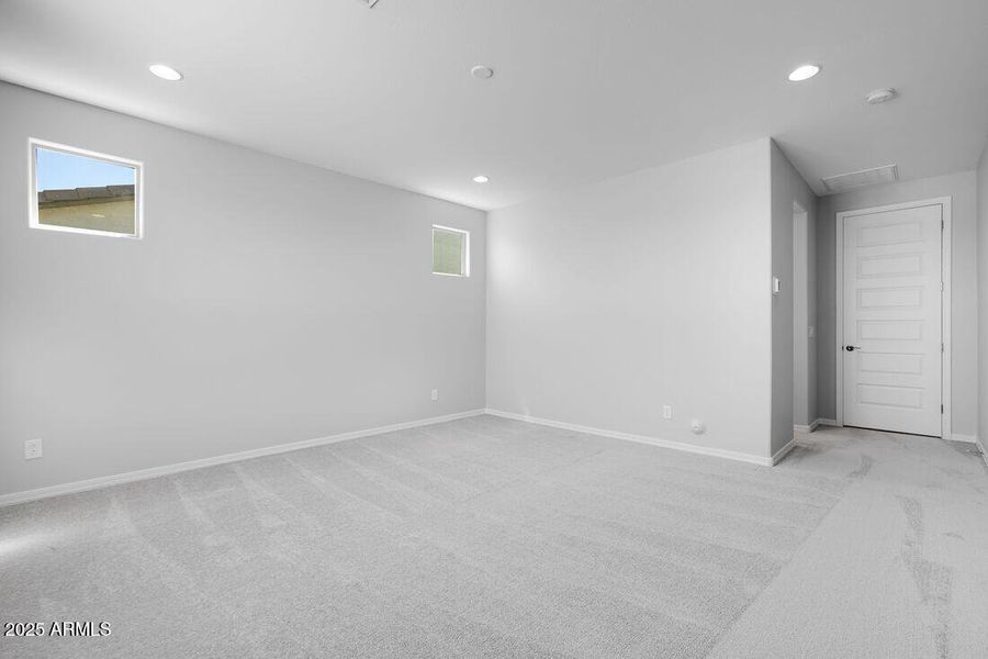 17118 W HACKAMORE Drive - Ready Now!