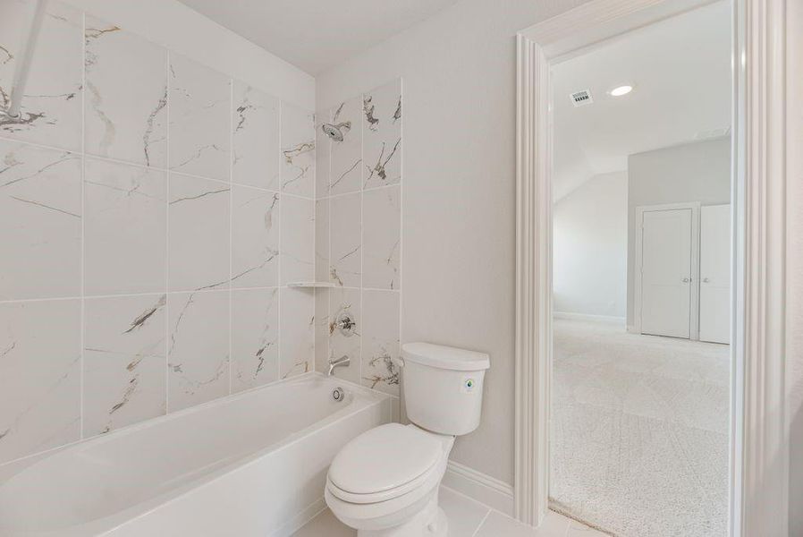 Furnished interior view inside a new home in Edgewater, Fate (Image 9). Furnished interior view inside a new home in Edgewater, Fate (Image 9).