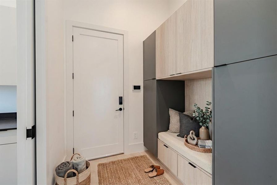 Furnished interior view inside a new home in , Dallas (Image 9).
