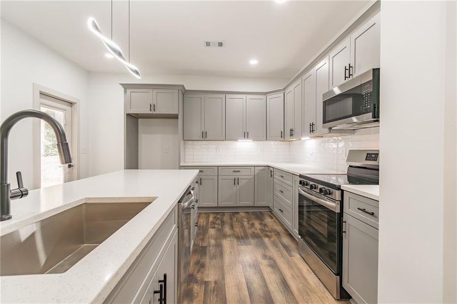 Furnished interior view inside a new home in , Decatur (Image 7).