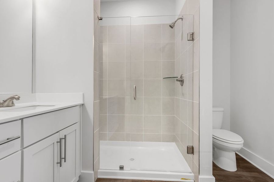 Furnished interior view inside a new home in Echo Park, Suwanee (Image 16).