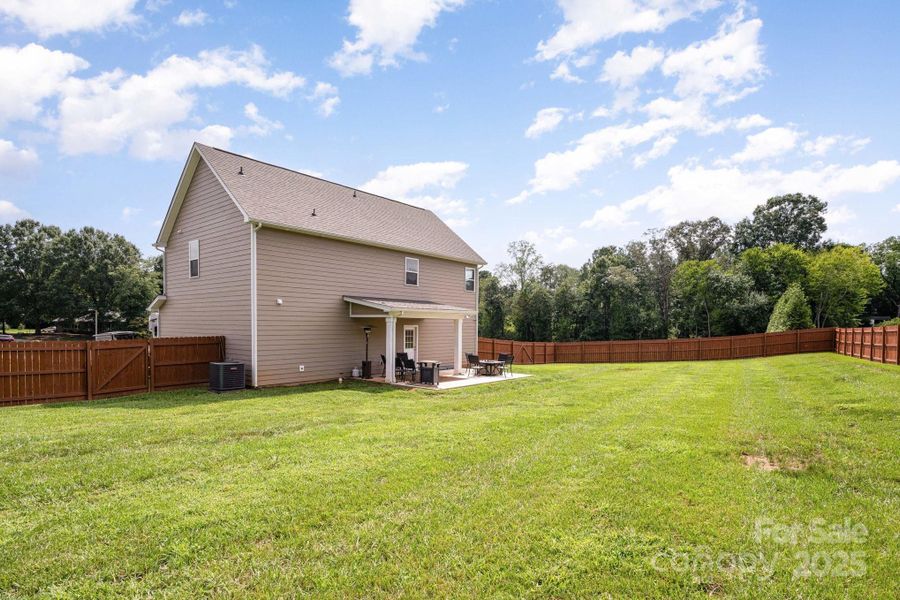 Front exterior of a new home in , Newton, NC, highlighting curb appeal (Image 2). Front exterior of a new home in , Newton, NC, highlighting curb appeal (Image 2).