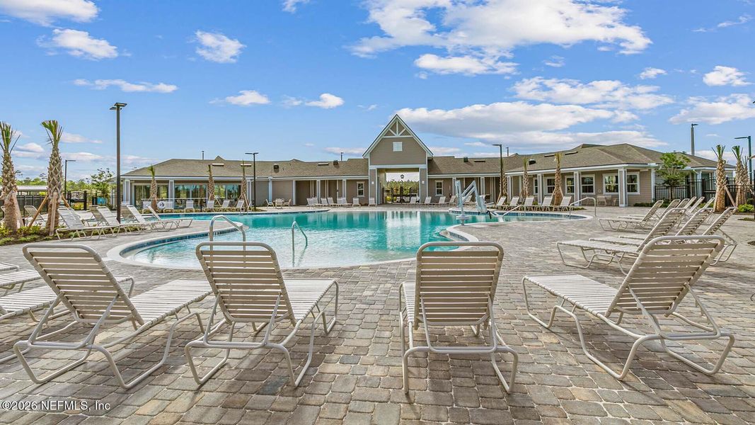 Community amenities in The Arbors, Jacksonville (Image 15).