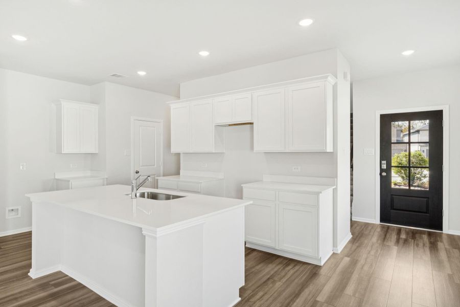 Furnished interior view inside a new home in Saint Tropez, Huffman (Image 4).