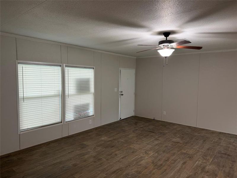 Spacious, unfurnished interior of a new home in , Canton (Image 6).