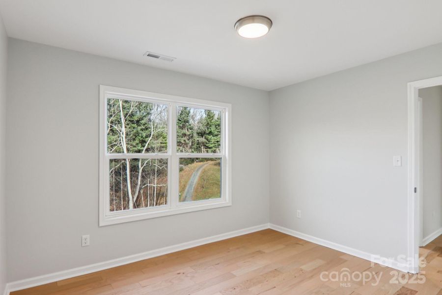 Spacious, unfurnished interior of a new home in , Candler (Image 28).