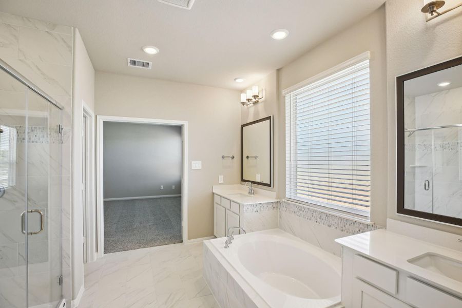 Furnished interior view inside a new home in Kemah Crossing - Luxe Series, Kemah (Image 5).
