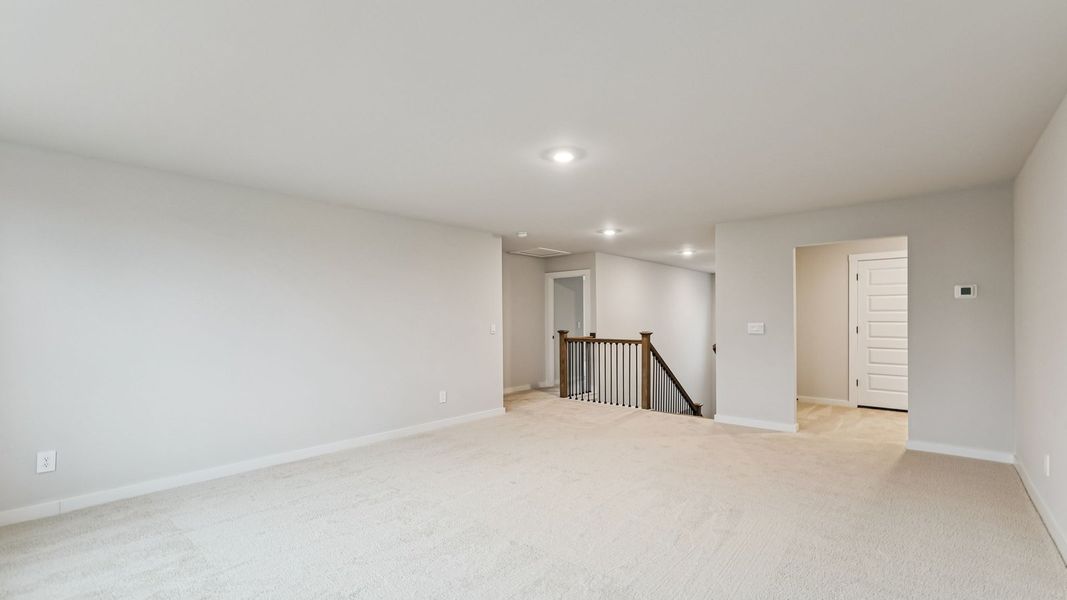 Representative unfurnished interior of a home built from the Stonebrook II by D.R. Horton in Harvest Point, Spring Hill (Image 64). Representative unfurnished interior of a home built from the Stonebrook II by D.R. Horton in Harvest Point, Spring Hill (Image 64).