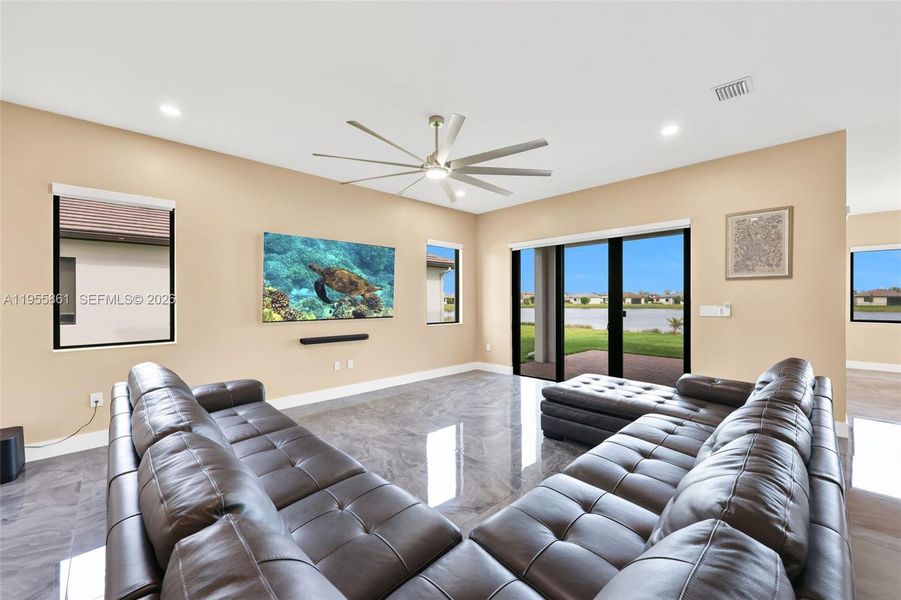 Community amenities in , Ave Maria (Image 24).