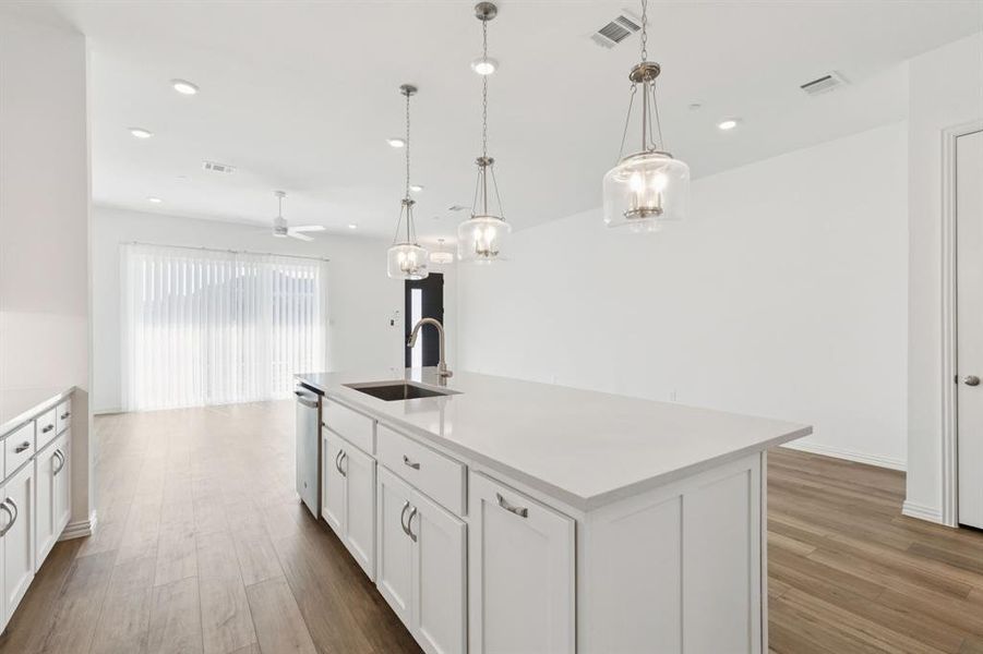 Furnished interior view inside a new home in , Allen (Image 28).