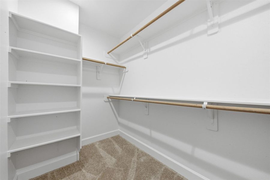 Spacious, unfurnished interior of a new home in , Houston (Image 23).