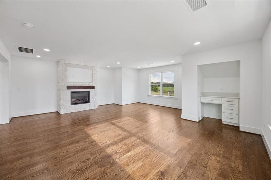Spacious, unfurnished interior of a new home in , Wills Point (Image 22). Spacious, unfurnished interior of a new home in , Wills Point (Image 22).