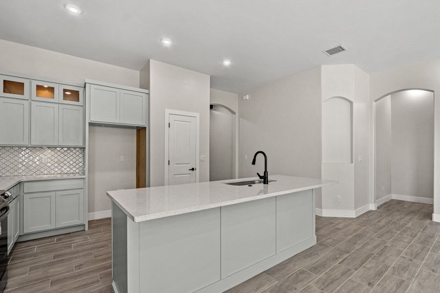 Representative furnished interior of a home built from the Sonoma by LEH. Homes in Tierra Del Este 90, El Paso (Image 12). Representative furnished interior of a home built from the Sonoma by LEH. Homes in Tierra Del Este 90, El Paso (Image 12).