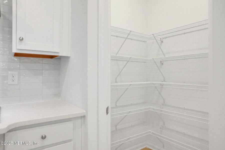 Spacious, unfurnished interior of a new home in TrailMark, St. Augustine (Image 37).