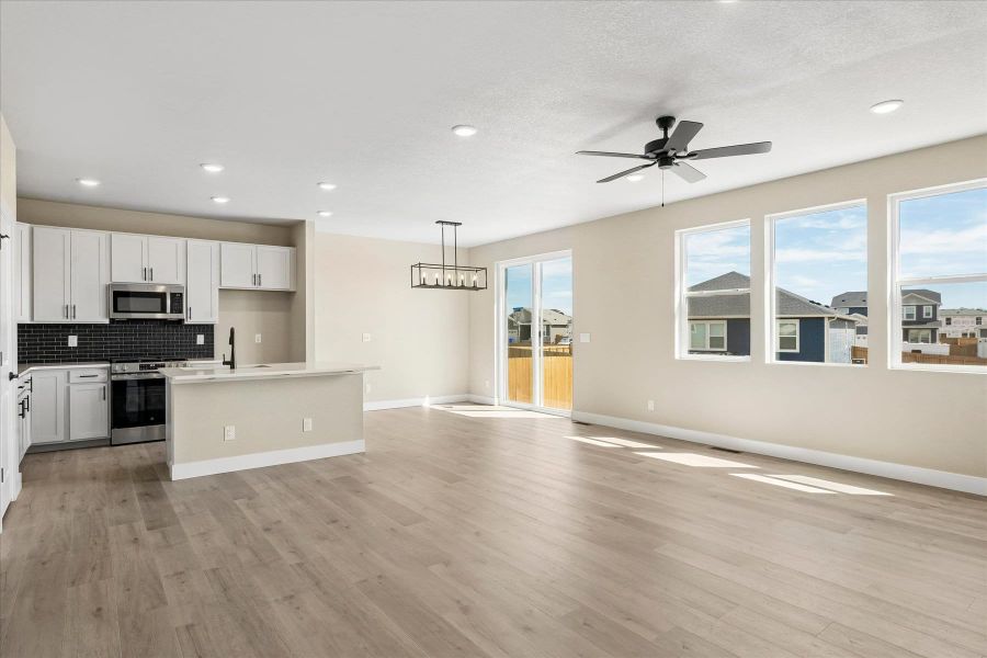 Spacious, unfurnished interior of a new home in The Glen, Colorado Springs (Image 12). Spacious, unfurnished interior of a new home in The Glen, Colorado Springs (Image 12).