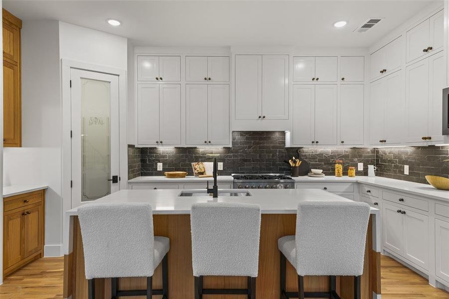 Furnished interior view inside a new home in , Dallas (Image 35).