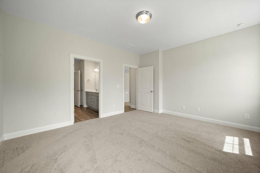 Spacious, unfurnished interior of a new home in Hopewell Garden, Winston-Salem (Image 34).