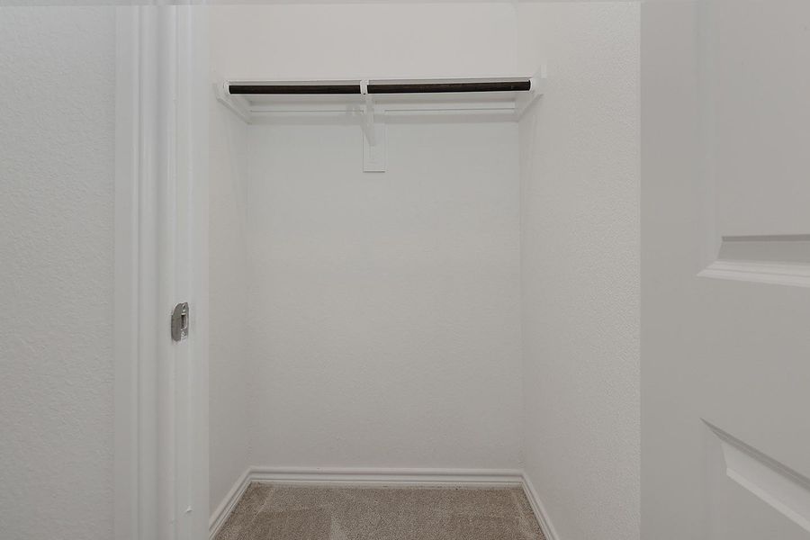 Image 38 of a home in Mavera.