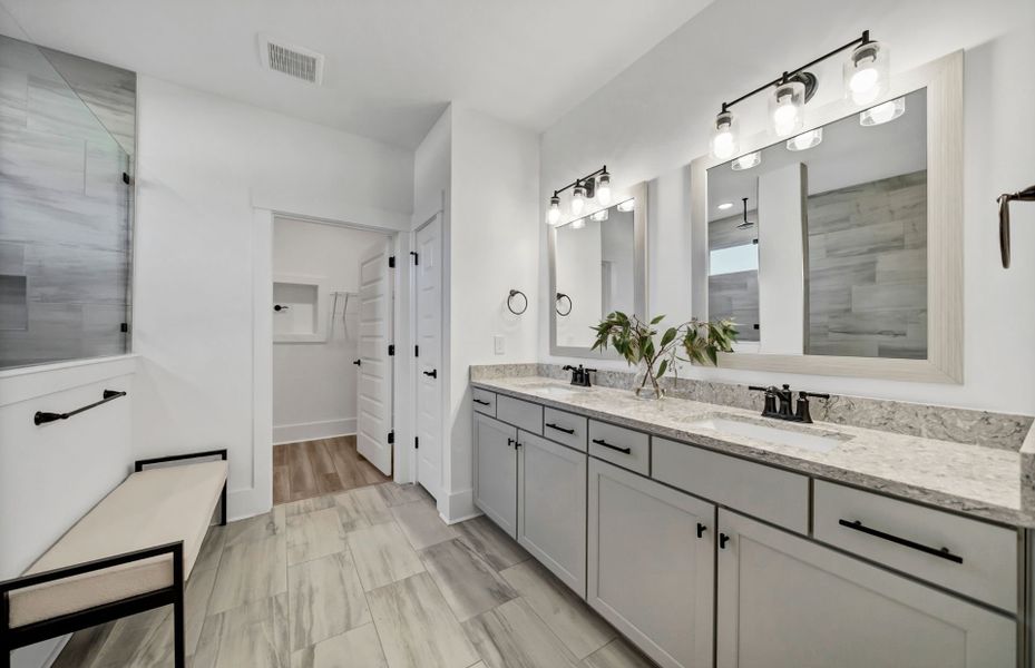 Representative furnished interior of a home built from the Prestige by Pulte Homes in Oakleaf Chase, Blythewood (Image 9).