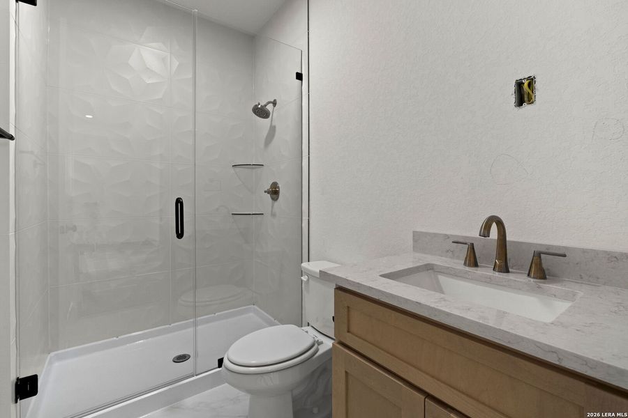 Furnished interior view inside a new home in , Boerne (Image 8).