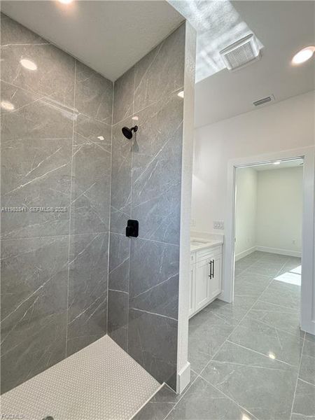 Image 19 of a home in .