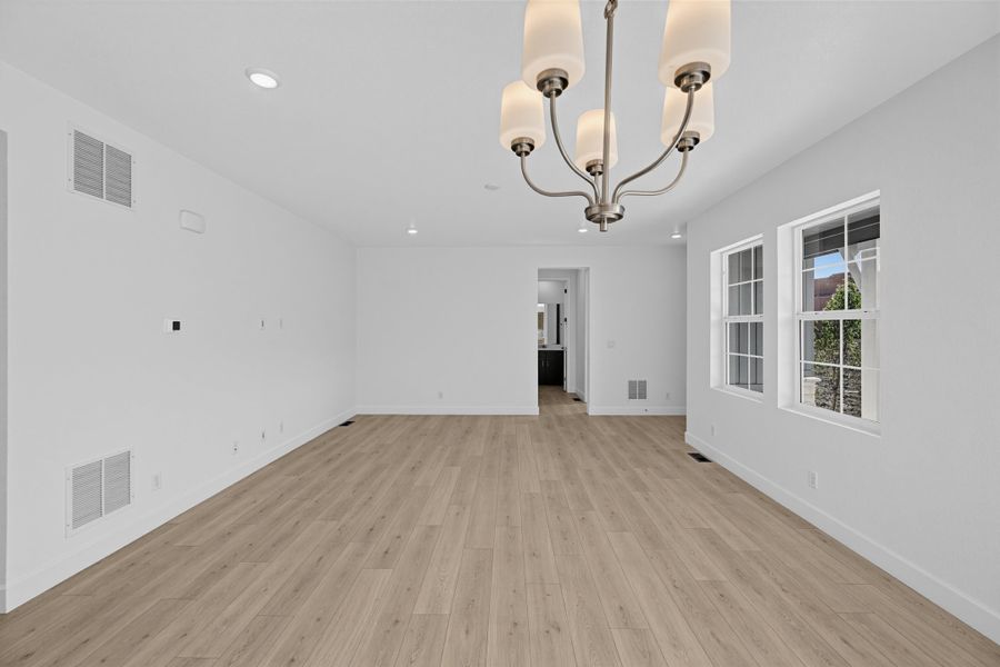 Spacious, unfurnished interior of a new home in Trailstone, Arvada (Image 13). Spacious, unfurnished interior of a new home in Trailstone, Arvada (Image 13).
