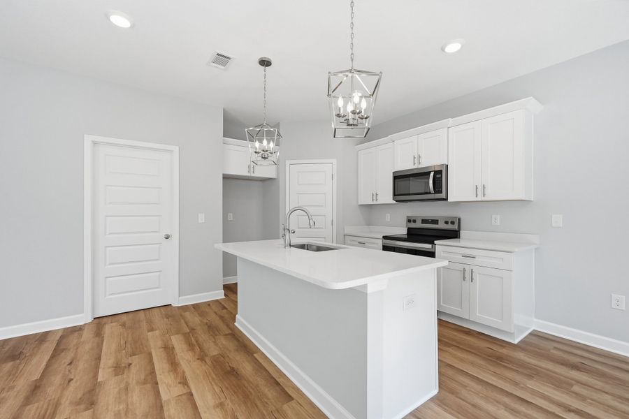 Furnished interior view inside a new home in McCarthy Estates, Defuniak Springs (Image 10). Furnished interior view inside a new home in McCarthy Estates, Defuniak Springs (Image 10).