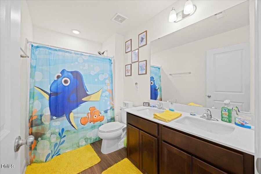 26-2A1A0193 26-2A1A0193