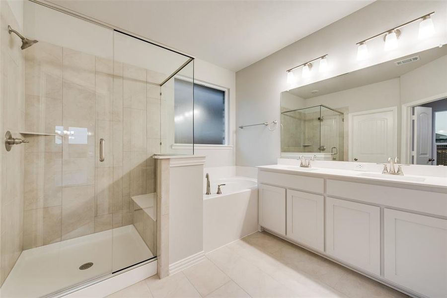 Furnished interior view inside a new home in Northstar, Haslet (Image 7).