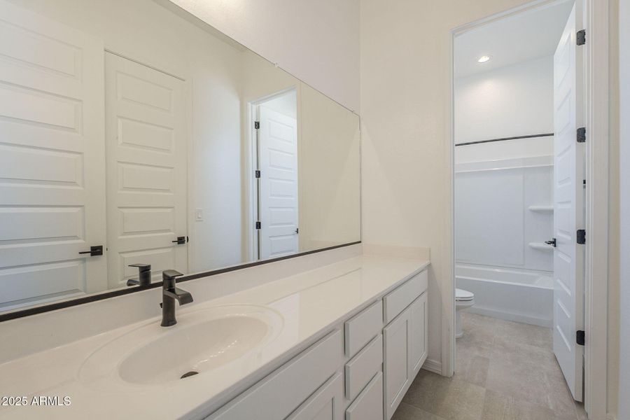 34-web-or-mls-Catalina-34 34-web-or-mls-Catalina-34
