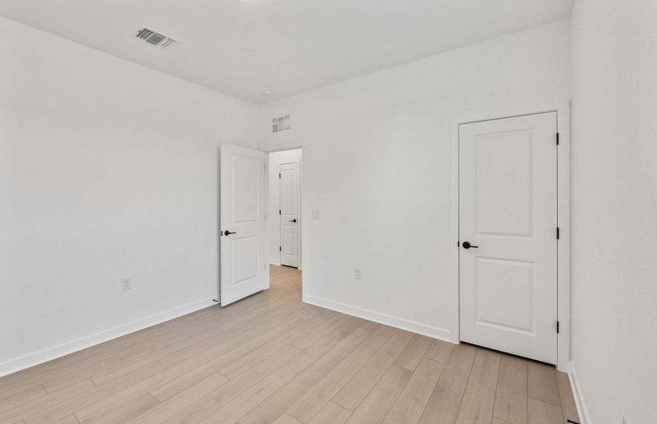 Spacious, unfurnished interior of a new home in Woodside, Georgetown (Image 31).