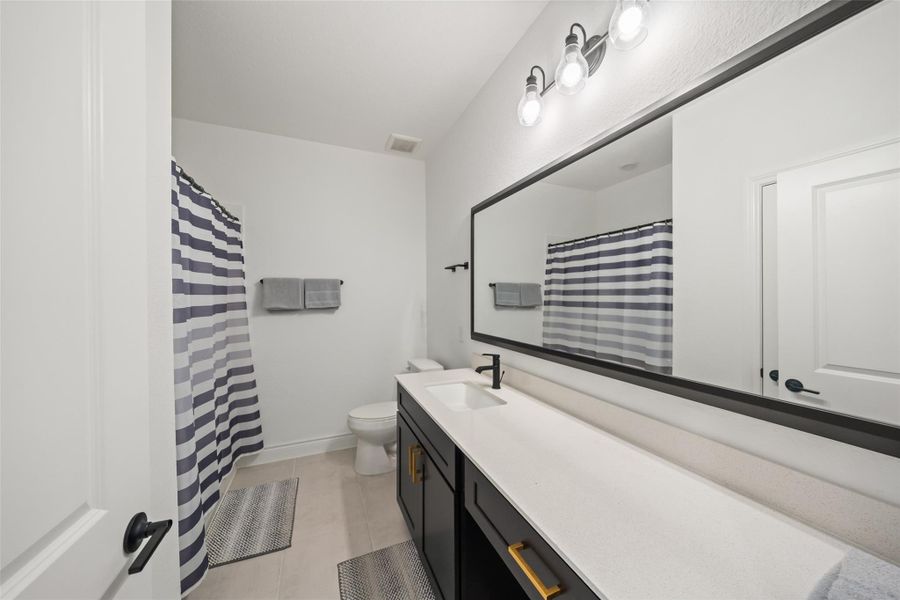 Furnished interior view inside a new home in Mavera, Conroe (Image 5).