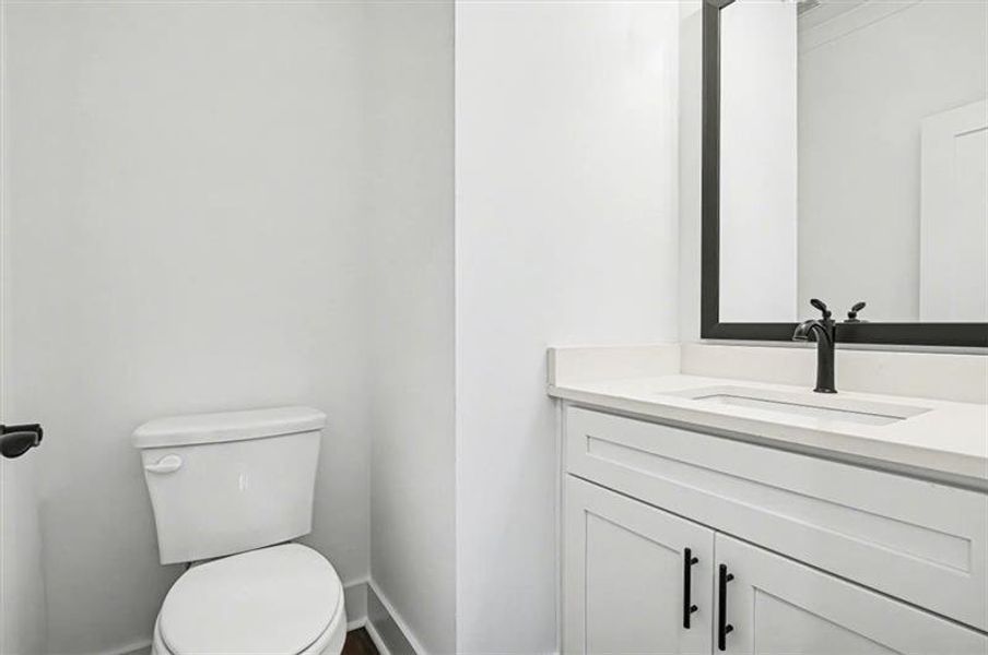 Furnished interior view inside a new home in , Waleska (Image 5).