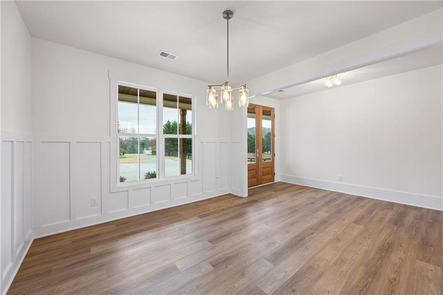 Spacious, unfurnished interior of a new home in , Gainesville (Image 36).