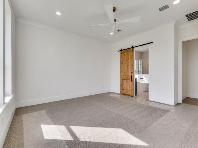 Spacious, unfurnished interior of a new home in The Bridges At Preston Crossing, Gunter (Image 23).